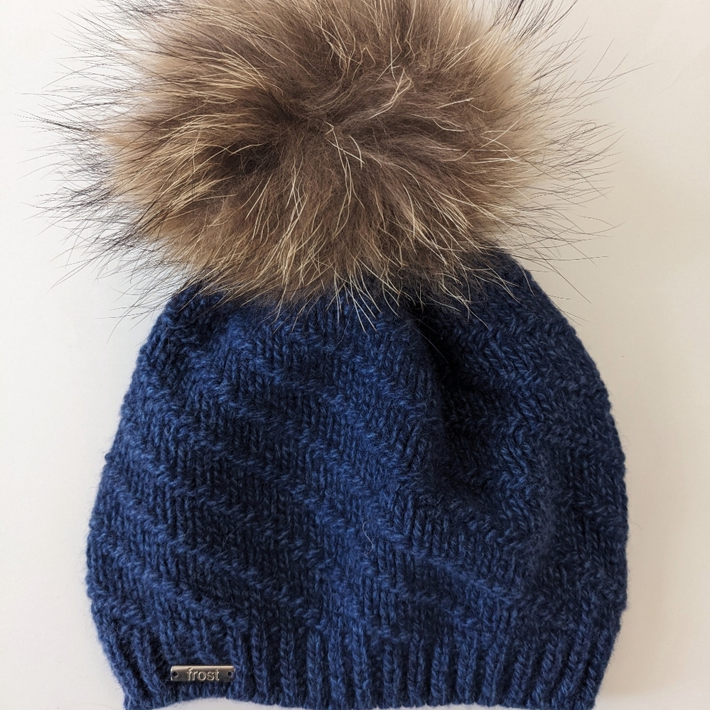 Chunky Knit 95% Cashmere 5% Merino Wool Hat with Raccoon Pom